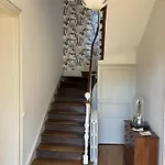 Alojamento de Acomodação e Pequeno-almoço Maison Latour
