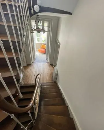 Maison Latour Couette-café