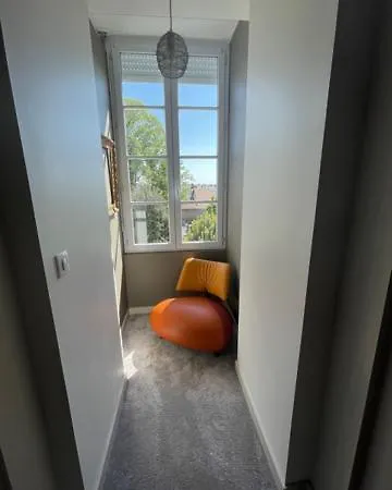 Maison Latour Bed & Breakfast Cholet