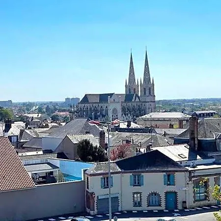 Maison Latour