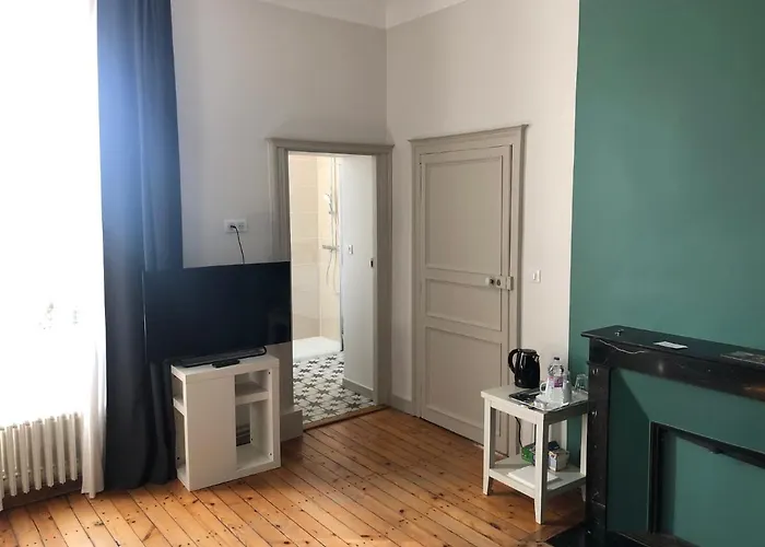 Maison Latour 3* Cholet