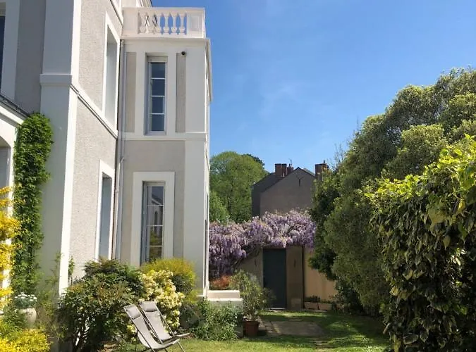 Maison Latour Nocleg ze śniadaniem Cholet